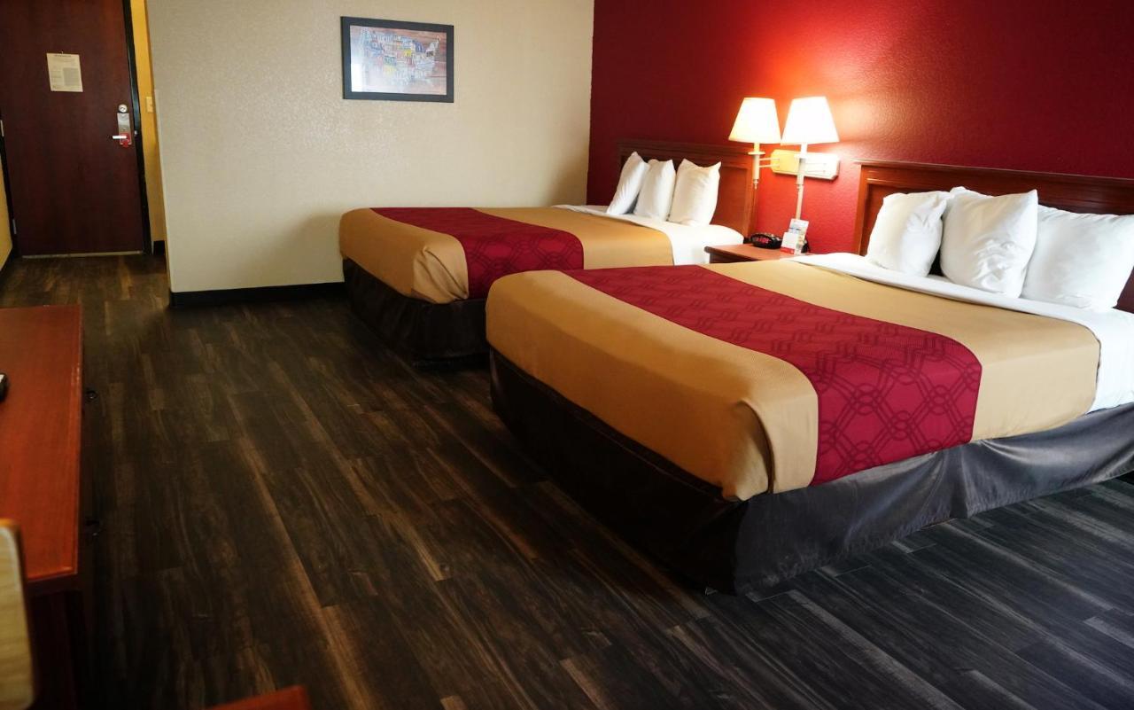 Econo Lodge Inn & Suites Kearney megye Kültér fotó