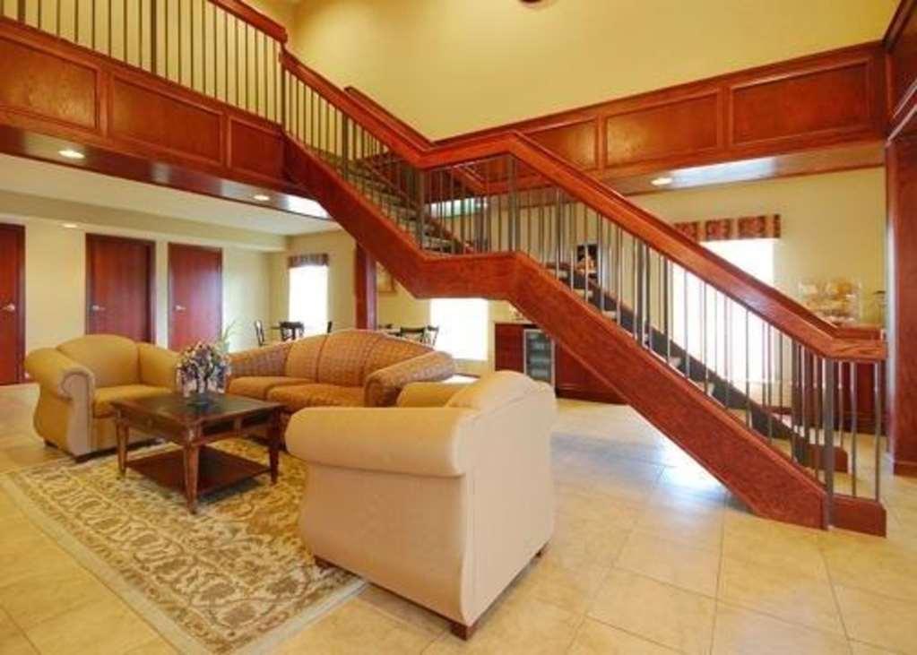 Econo Lodge Inn & Suites Kearney megye Beltér fotó