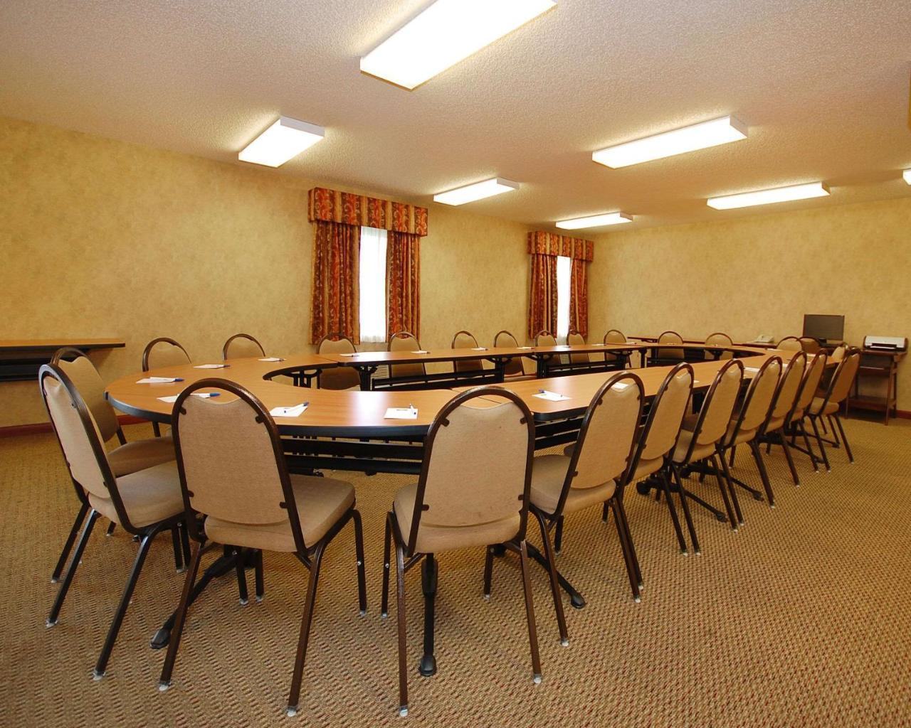 Econo Lodge Inn & Suites Kearney megye Kültér fotó